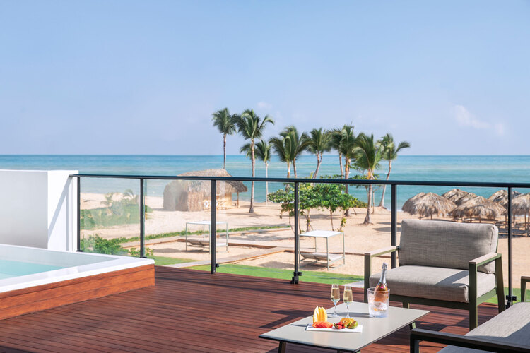 Finest Punta Cana drinks on the roof in the imperial suite